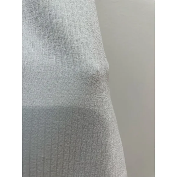 Lululemon Ribbed Softstream High Rise Athletic Shorts Size 10 Bone - Picture 4 of 7